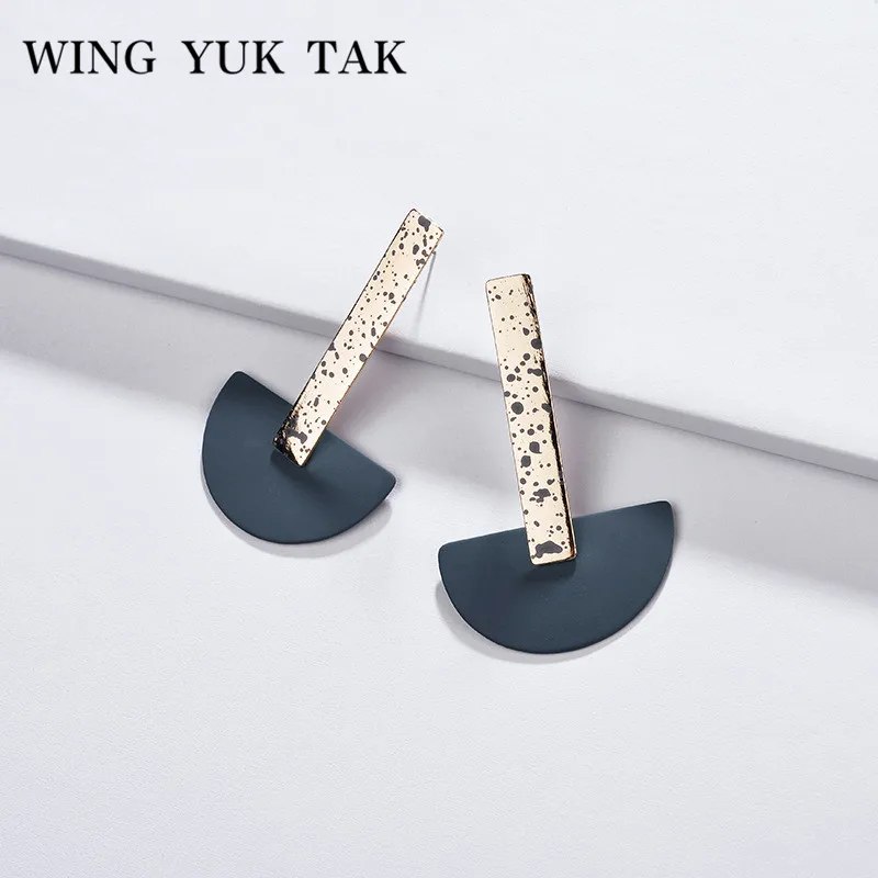 wing yuk tak 2019 New OL Modern Women's Earrings Fashion Jewelry Hot Sales Geometric Statement Earrings Pendientes Mujer
wing yuk tak 2019 New OL Modern Women's Earrings Fashion Jewelry Hot Sales Geometric Statement Earrings Pendientes Mujer