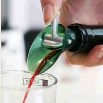 1 PC New Red Wine Aerator Plug Cap Bottle Pour Pourer Shutoff Silicone Wine Bottle Cap Seal Stopper Barware Accessories Tools
1 PC New Red Wine Aerator Plug Cap Bottle Pour Pourer Shutoff Silicone Wine Bottle Cap Seal Stopper Barware Accessories Tools