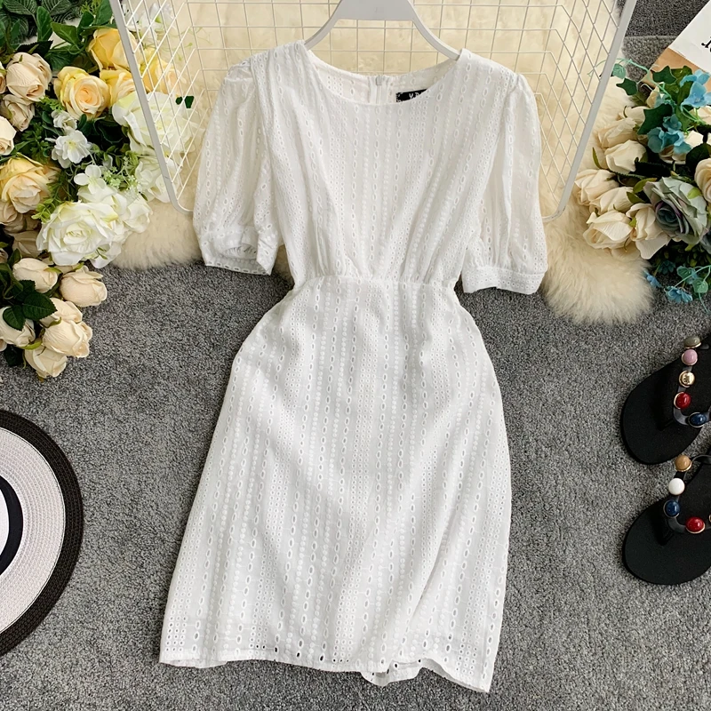 2019 New Fashion Women's Dress Round Neck Puff Sleeves High Waist Slimming Fresh White Hollow Out Dress Students Simple Dresses
2019 New Fashion Women's Dress Round Neck Puff Sleeves High Waist Slimming Fresh White Hollow Out Dress Students Simple Dresses