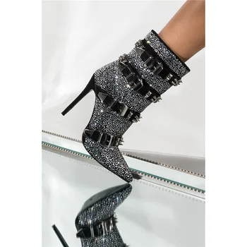 New 2019 Women Runway Diamond Crystal Stud Ankle Boots Women Rivets Buckle Strappy High Heels Shoes Pointed Motorcycle Booties
New 2019 Women Runway Diamond Crystal Stud Ankle Boots Women Rivets Buckle Strappy High Heels Shoes Pointed Motorcycle Booties