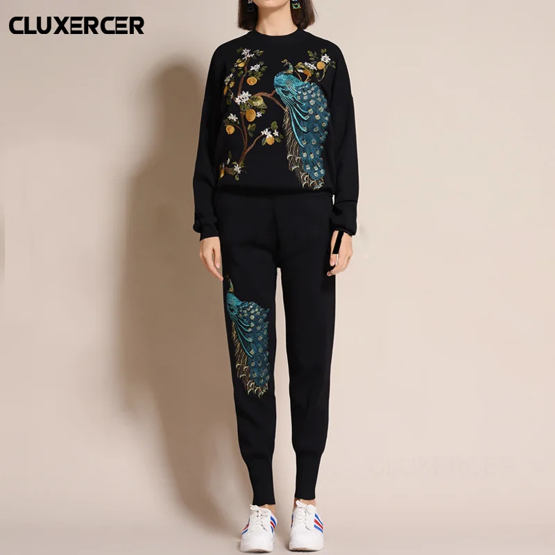 2019 New two piece set Casual Knitting embroidery two piece set top and pants Spring Autumn Long Sleeve Fashion Black Outfits fo
2019 New two piece set Casual Knitting embroidery two piece set top and pants Spring Autumn Long Sleeve Fashion Black Outfits fo