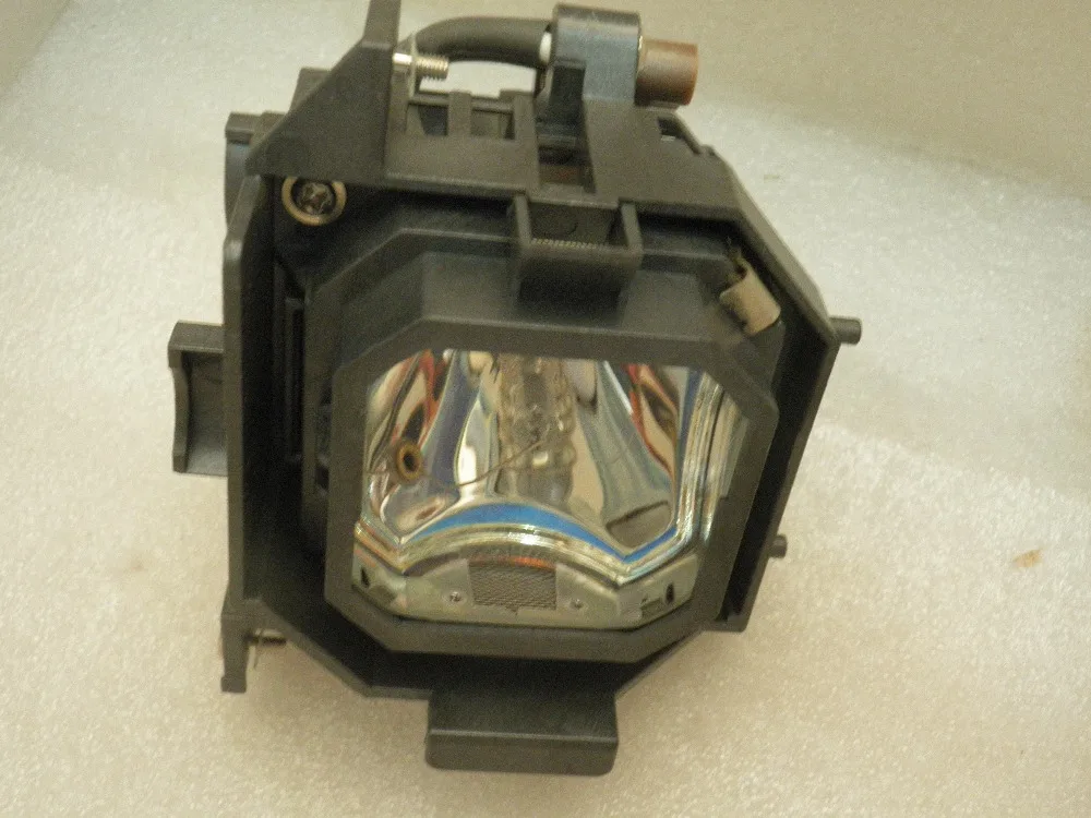 Compatible Projector Lamp with housing V13H010L31 /ELPLP31 For projector EMP-830/EMP-835 /PowerLite 835p
Compatible Projector Lamp with housing V13H010L31 /ELPLP31 For projector EMP-830/EMP-835 /PowerLite 835p