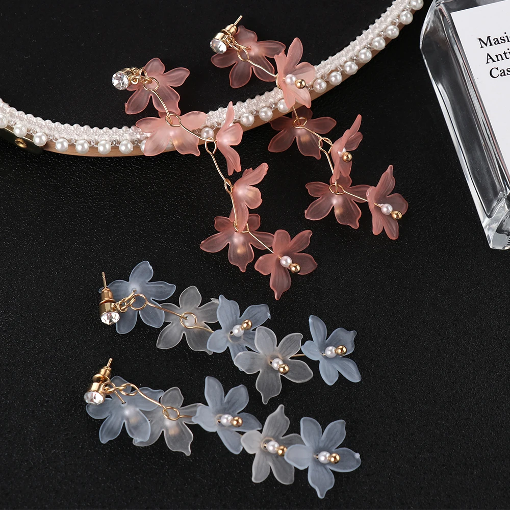 Fashion Trendy Earrings Flowers Stud Earrings For Women Vintage Creative Temperament Contracted Woman Stud Earrings Fine Jewelr
Fashion Trendy Earrings Flowers Stud Earrings For Women Vintage Creative Temperament Contracted Woman Stud Earrings Fine Jewelr