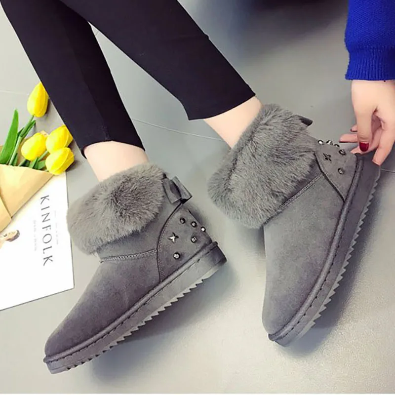 EU35-40 black grey quality female short tube thick sole plush warm cotton rivets boots winter snow boots young women
EU35-40 black grey quality female short tube thick sole plush warm cotton rivets boots winter snow boots young women