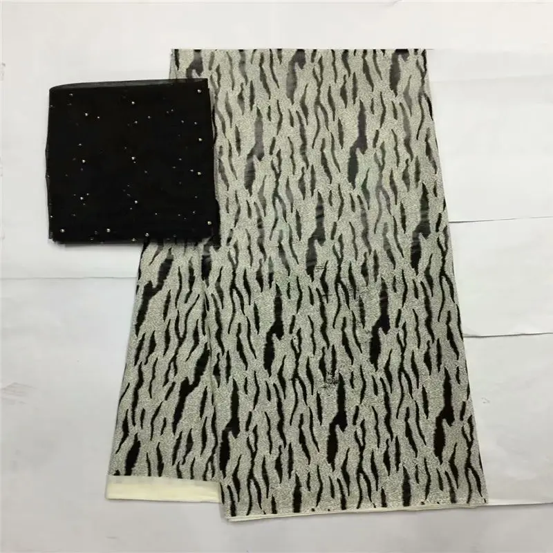 LX!2019 Swiss Voile Lace In Switzerland High Quality African Dry Cotton Voile Lace Fabric For Wedding Party Dress ! L122735
LX!2019 Swiss Voile Lace In Switzerland High Quality African Dry Cotton Voile Lace Fabric For Wedding Party Dress ! L122735