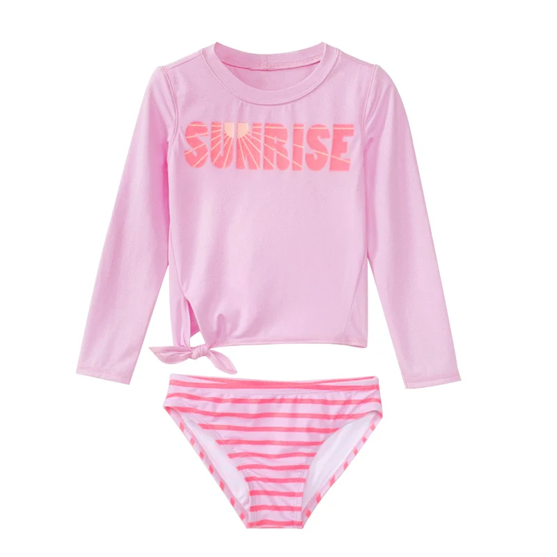 Children's swimsuit girl two-piece swimsuit girl pink long-sleeved two-piece alphabet swimsuit summer surf suit 
Children's swimsuit girl two-piece swimsuit girl pink long-sleeved two-piece alphabet swimsuit summer surf suit