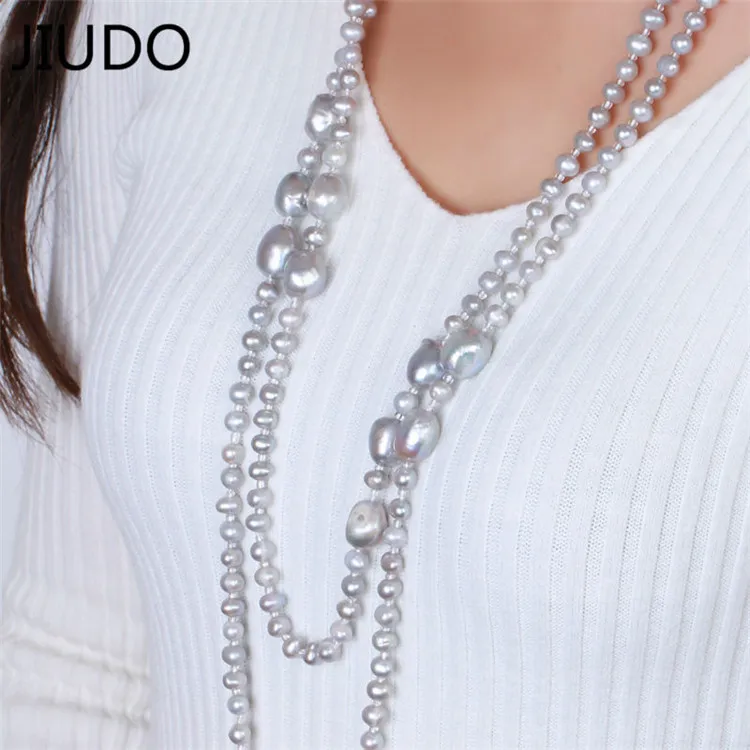 Color bead European and American fashion crystal necklace female long section necklace popular accessories pendant sweater
Color bead European and American fashion crystal necklace female long section necklace popular accessories pendant sweater