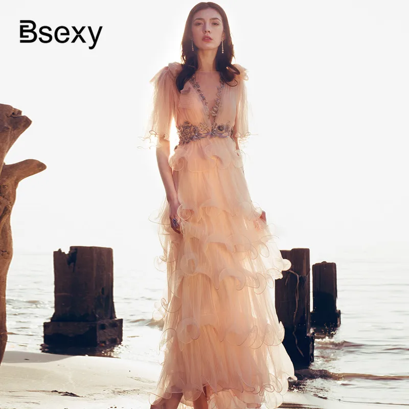 2019 High Quality Women Bows Backless Flare Sleeve Long Ball Gown Dress Evening Mesh Cake Party Dres celebrity Maxi Dress
2019 High Quality Women Bows Backless Flare Sleeve Long Ball Gown Dress Evening Mesh Cake Party Dres celebrity Maxi Dress