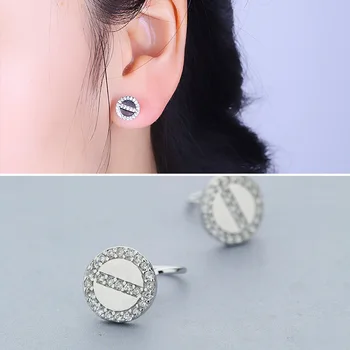 Manufacturers Selling S925 Tremella Female Fashion House Of CARDS Edge Set Screw Earrings Adorn Article 2018 Undertakes
Manufacturers Selling S925 Tremella Female Fashion House Of CARDS Edge Set Screw Earrings Adorn Article 2018 Undertakes