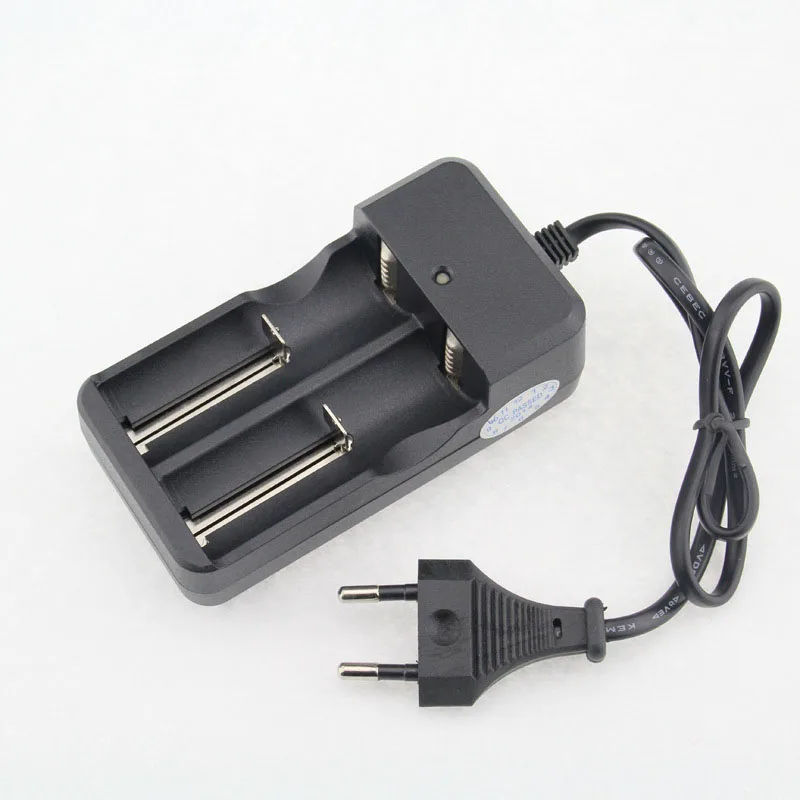 

EU Plug 18650 Battery Charger Fast Charging For18650 14500 16340 26650 Rechargeable Li-Ion Batteries Auto Stop Charging