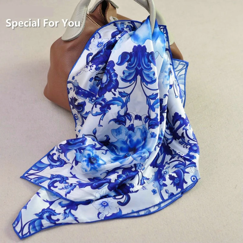 White Blue Floral Prints 100% Silk Neckerchief Bandana Women Ladies Square Silk Scarf Wraps Foulard 65x65cm
White Blue Floral Prints 100% Silk Neckerchief Bandana Women Ladies Square Silk Scarf Wraps Foulard 65x65cm