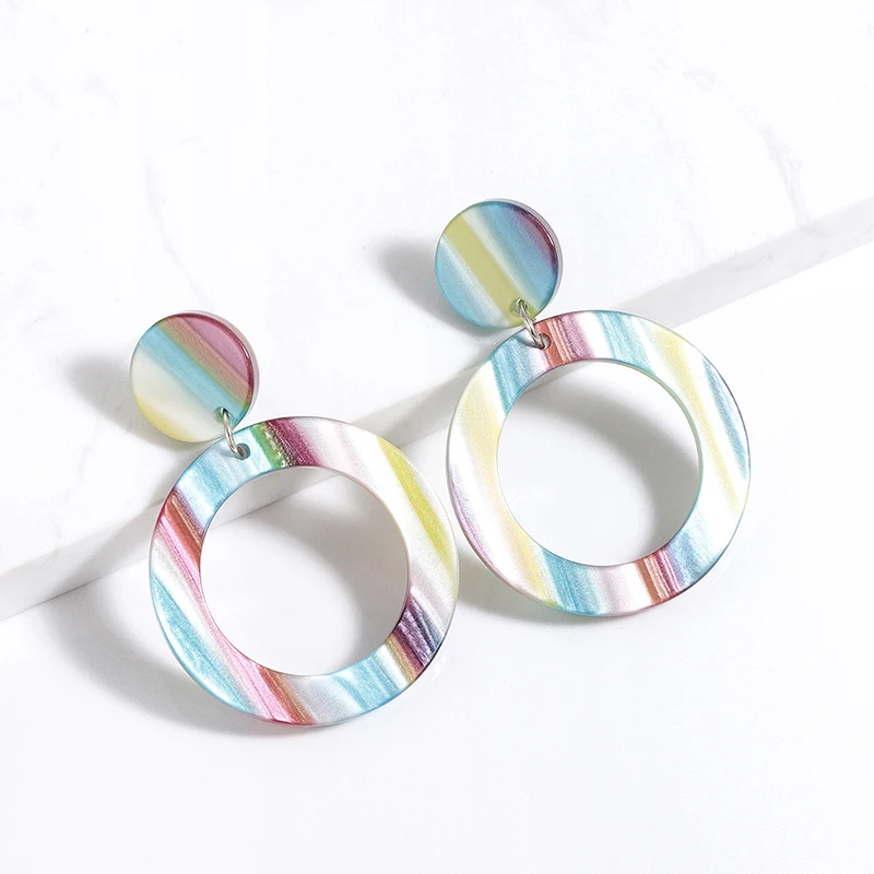 Trendy Striped Print Brincos Earrings Boho Colourful Geometry Round Earrings For Women Dangle Earring Pendientes Mujer Moda 2018
Trendy Striped Print Brincos Earrings Boho Colourful Geometry Round Earrings For Women Dangle Earring Pendientes Mujer Moda 2018