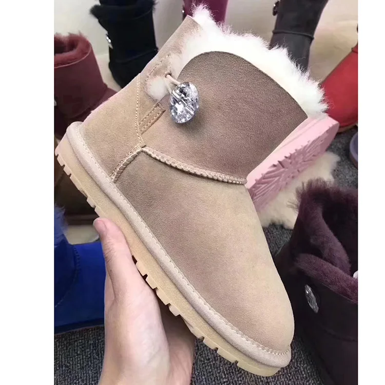 Fashion Genuine Sheepskin Leather Snow Boots Australia Classic Women Boots Natural Fur Ankle Boots Warm Wool Winter Boots Shoes
Fashion Genuine Sheepskin Leather Snow Boots Australia Classic Women Boots Natural Fur Ankle Boots Warm Wool Winter Boots Shoes