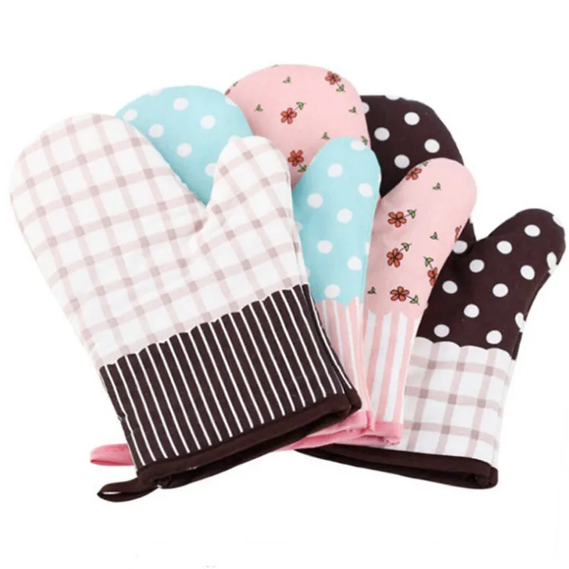 1 PCS Cute Cotton Fashion Nordic Kitchen Cooking ski winter gloves baking BBQ potholders Oven mitts Microwave oven gloves
1 PCS Cute Cotton Fashion Nordic Kitchen Cooking ski winter gloves baking BBQ potholders Oven mitts Microwave oven gloves