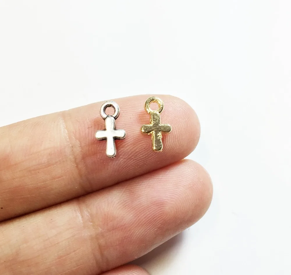 Eruifa 20pcs 8mm Mini Coin Cross Zinc alloy Beads Charms Pendant Jewelry DIY Handmade Necklace,Earrings
Eruifa 20pcs 8mm Mini Coin Cross Zinc alloy Beads Charms Pendant Jewelry DIY Handmade Necklace,Earrings
