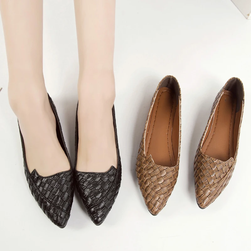 Spring Autumn Women Flats Pointed Toe Slip on Shoes Woman Loafers Black Boat Shoes Weave emboss Ladies Shoes Zapatos Mujer 6622
Spring Autumn Women Flats Pointed Toe Slip on Shoes Woman Loafers Black Boat Shoes Weave emboss Ladies Shoes Zapatos Mujer 6622