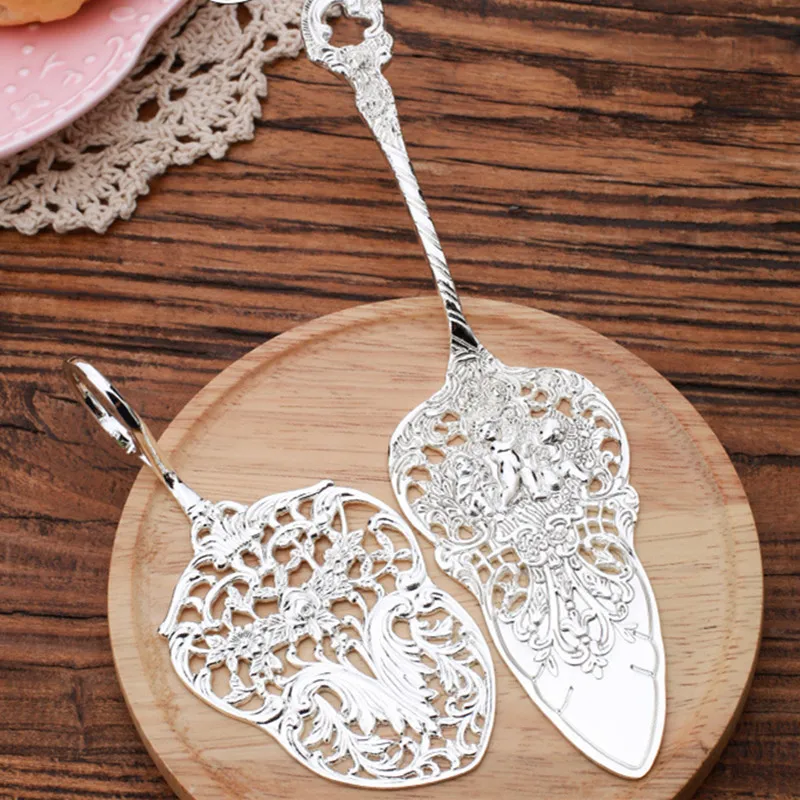 Dessert Spatula Dinner Knife Cake Server Carved Pizza Dessert Long Handle Shovel Royal Long Handle Knife Dinnerware Set 1pcs
Dessert Spatula Dinner Knife Cake Server Carved Pizza Dessert Long Handle Shovel Royal Long Handle Knife Dinnerware Set 1pcs