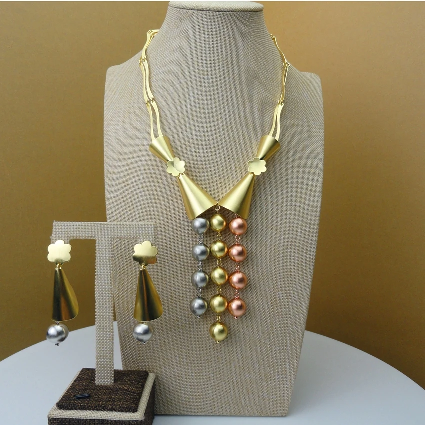 Yuminglai 2019 African Luxury Jewelry Sets Dubai Unique Design Bracelet and Earrings Ladies Jewelry Sets FHK5474
Yuminglai 2019 African Luxury Jewelry Sets Dubai Unique Design Bracelet and Earrings Ladies Jewelry Sets FHK5474