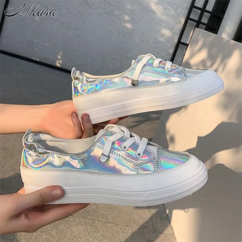 Mhysa 2019 New Spring Fashion Sneakers Women Shiny Bling Lace-up Flats Shoes Comfortable light Women's vulcanized shoes T1079
Mhysa 2019 New Spring Fashion Sneakers Women Shiny Bling Lace-up Flats Shoes Comfortable light Women's vulcanized shoes T1079