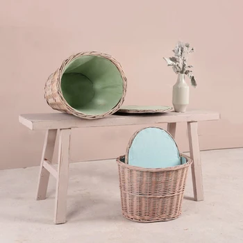 Willow weaving handmade small pieces of clothing with lid storage basket hamper clothing bucket
Willow weaving handmade small pieces of clothing with lid storage basket hamper clothing bucket