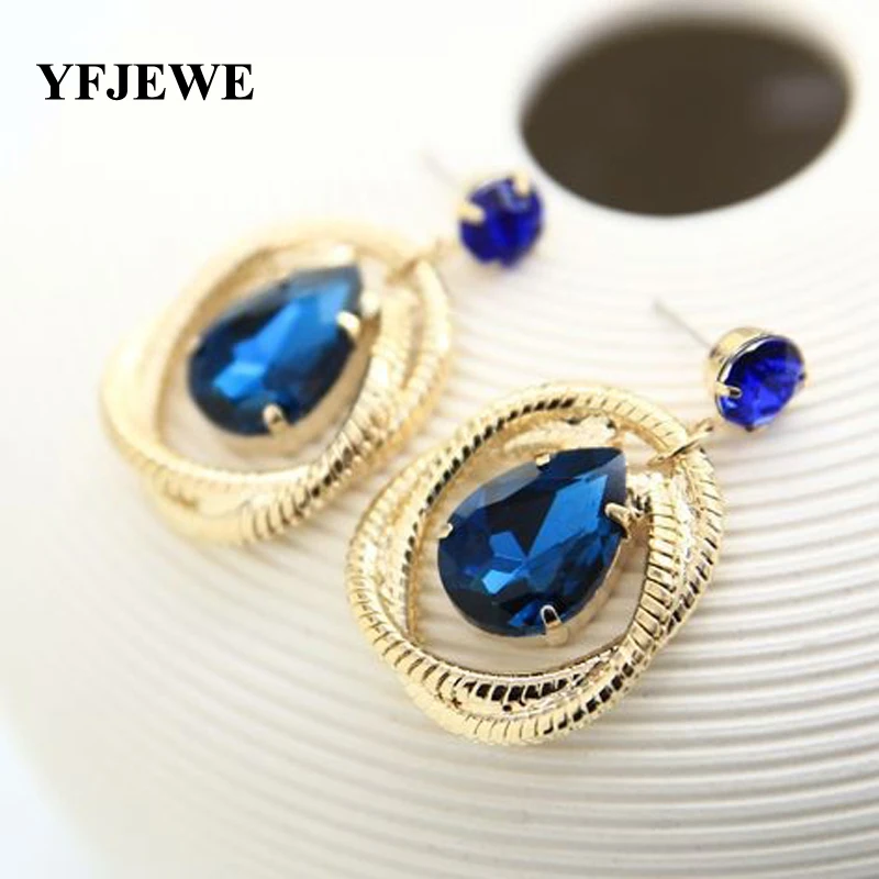 YFJEWE Fashion Jewelry Blue Water Quality Copper Chain Weaving Earrings Brincos Women Accessories Christmas Gift Earrings #E186
YFJEWE Fashion Jewelry Blue Water Quality Copper Chain Weaving Earrings Brincos Women Accessories Christmas Gift Earrings #E186