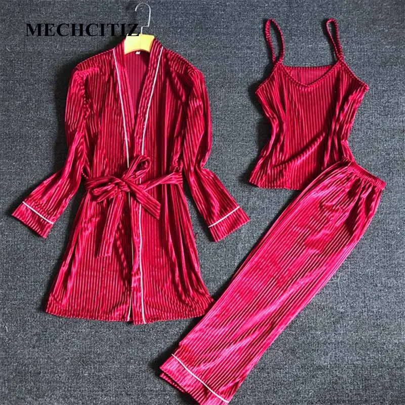 MECHCITIZ Autumn Winter Women's Pajama Set Velvet Nightwear Three Piece Set Robe Trousers Home Clothes Warm Sleepwear nightgown
MECHCITIZ Autumn Winter Women's Pajama Set Velvet Nightwear Three Piece Set Robe Trousers Home Clothes Warm Sleepwear nightgown