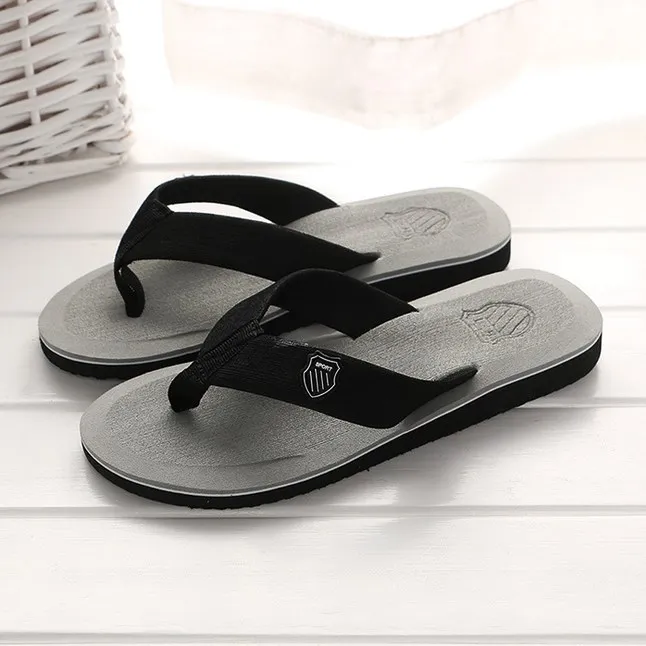 Fashionable Men's Flip-flops Beckham Anti-slippery Soles Outside Male Slippers The Same Summer Leisure Trend Slides
Fashionable Men's Flip-flops Beckham Anti-slippery Soles Outside Male Slippers The Same Summer Leisure Trend Slides