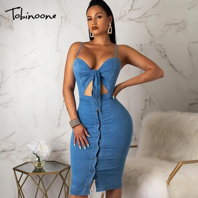 Tobinoone 2019 Summer Autumn Women Denim Dress Sundress Hollow Out Overalls Dress Vintage Blue Sexy Bodycon Female Jeans Dress
Tobinoone 2019 Summer Autumn Women Denim Dress Sundress Hollow Out Overalls Dress Vintage Blue Sexy Bodycon Female Jeans Dress