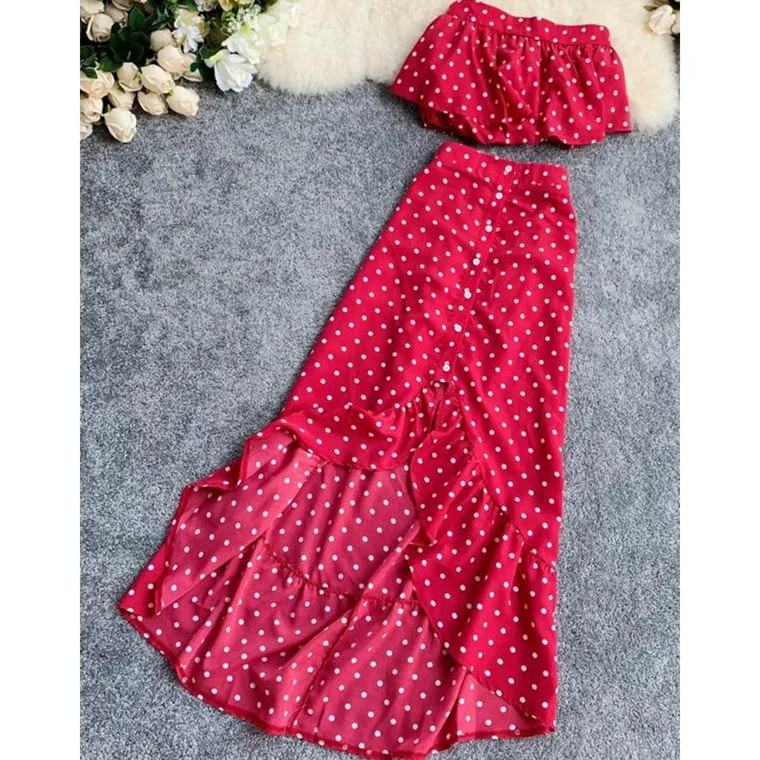 Women Bohemian Polka Dot Ruffles Chiffon Two Piece Set Petal Sleeve 2019 Summer Outfits Crop Tops And Long Skirt Red Suit
Women Bohemian Polka Dot Ruffles Chiffon Two Piece Set Petal Sleeve 2019 Summer Outfits Crop Tops And Long Skirt Red Suit