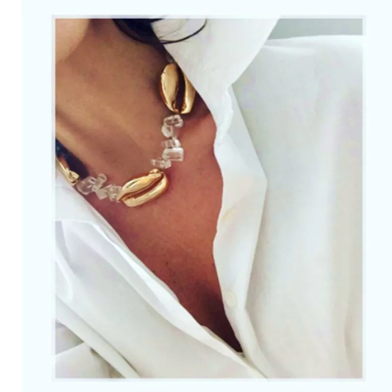 2019 New Design Natural Crystal With Natural Big Gold Shell Handmade Necklace Bracelet set Female Charm Gift
2019 New Design Natural Crystal With Natural Big Gold Shell Handmade Necklace Bracelet set Female Charm Gift