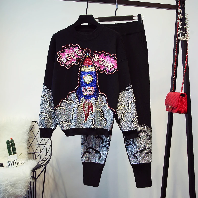 2018 Autumn and Winter New Women's Wear Sequins Beads Long Sleeves Knitwear + Casual Pants Suits Two Piece Pants Set Women C920
2018 Autumn and Winter New Women's Wear Sequins Beads Long Sleeves Knitwear + Casual Pants Suits Two Piece Pants Set Women C920