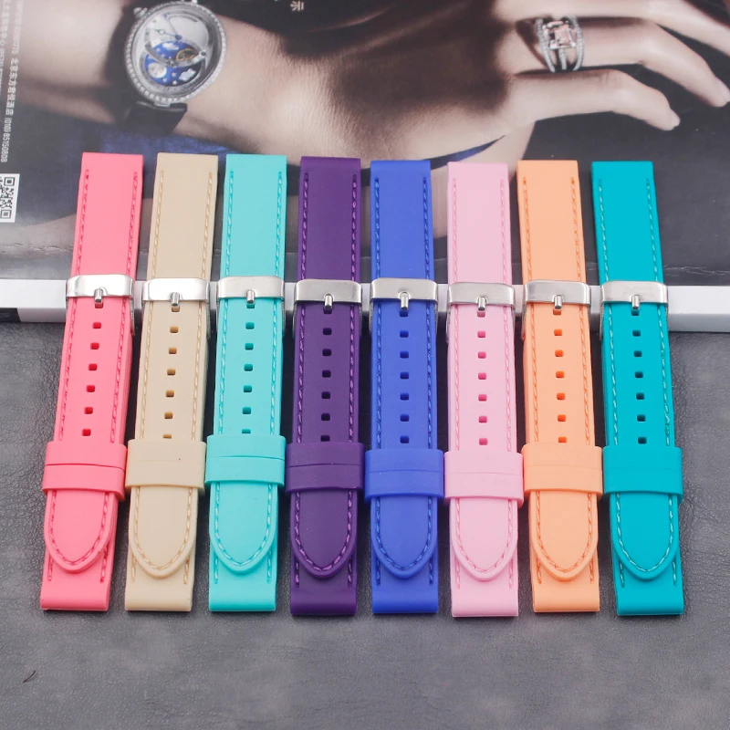 Watch accessories silicone strap 16mm men and women models outdoor sports and leisure waterproof natural rubber strap buckle
Watch accessories silicone strap 16mm men and women models outdoor sports and leisure waterproof natural rubber strap buckle