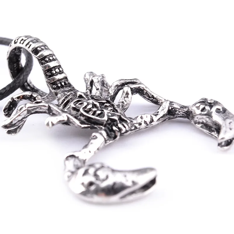 Scorpion Pendants Necklaces metal Necklace Animal Scorpions Fashion men and women Jewelry scorpio Insect Pendant
Scorpion Pendants Necklaces metal Necklace Animal Scorpions Fashion men and women Jewelry scorpio Insect Pendant