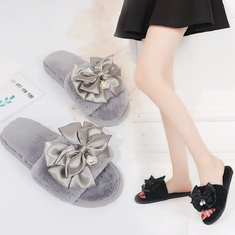 Bow Slipper Women Shoes Winter Soft Plush Pearl Crystal Indoor Lady House Slippers Flat Slide Cut Flip Flop Non-Slip T1808010C
Bow Slipper Women Shoes Winter Soft Plush Pearl Crystal Indoor Lady House Slippers Flat Slide Cut Flip Flop Non-Slip T1808010C