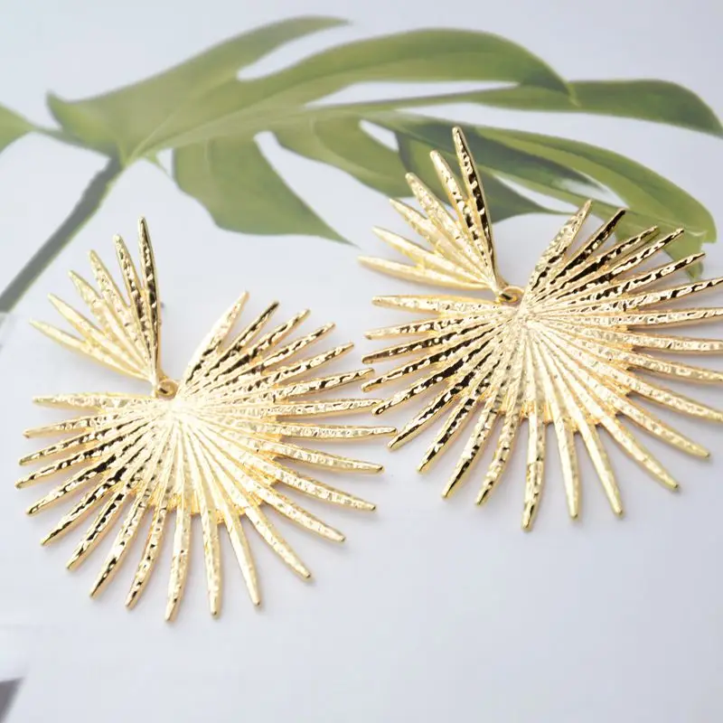 MESTILO 2019 Vintage Fashion Women Jewelry Gold Silver Color Big Geometric Alloy Drop Earrings For Women Retro Party Jewelry Hot
MESTILO 2019 Vintage Fashion Women Jewelry Gold Silver Color Big Geometric Alloy Drop Earrings For Women Retro Party Jewelry Hot