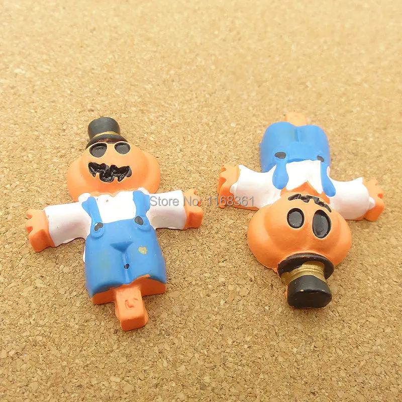 1pcs/lot resin flat back Halloween blue overalls Pumpkin cartoon 34mm Cabochons Hair Bow Center DIY Christmas decration C115-1