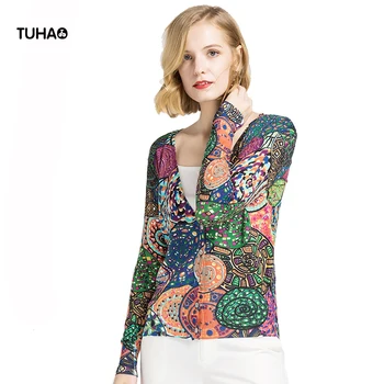 TUHAO V-neck Flower Print Cardigans Women Autumn Casual Sweater Shirts Slim Single Breasted Coverup Tops Femme Pull TS1891
TUHAO V-neck Flower Print Cardigans Women Autumn Casual Sweater Shirts Slim Single Breasted Coverup Tops Femme Pull TS1891
