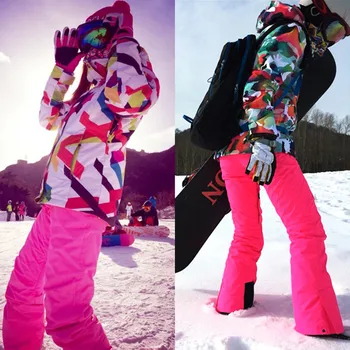2019 winter snowboard suit,10K/10K cotton coat trousers high quality GSOU SNOW skiing set ski jacket+ pant Women ski
2019 winter snowboard suit,10K/10K cotton coat trousers high quality GSOU SNOW skiing set ski jacket+ pant Women ski