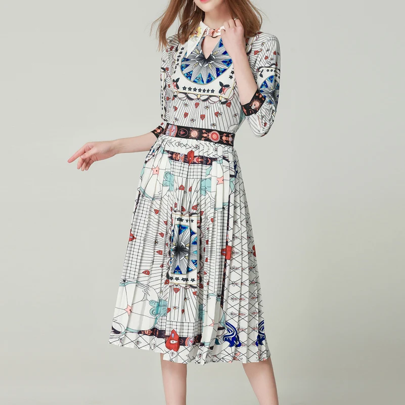 High quality 2019 new fashion Runway summer dress Women's 3/4 Sleeve Elegant Print Crystal Sequined Casual Pleated Midi Dress
High quality 2019 new fashion Runway summer dress Women's 3/4 Sleeve Elegant Print Crystal Sequined Casual Pleated Midi Dress