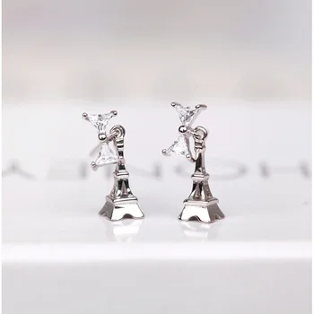 S925 standard silver Eiffel Tower fashion creative styling Earrings Anti allergy High temperament Earrings free shipping
S925 standard silver Eiffel Tower fashion creative styling Earrings Anti allergy High temperament Earrings free shipping