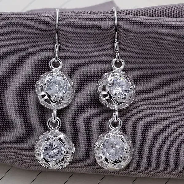 S-E210 Free shipping,wholesale,classic 925 jewelry silver plated earrings,high quality,fashion jewelry, Nickle free
S-E210 Free shipping,wholesale,classic 925 jewelry silver plated earrings,high quality,fashion jewelry, Nickle free