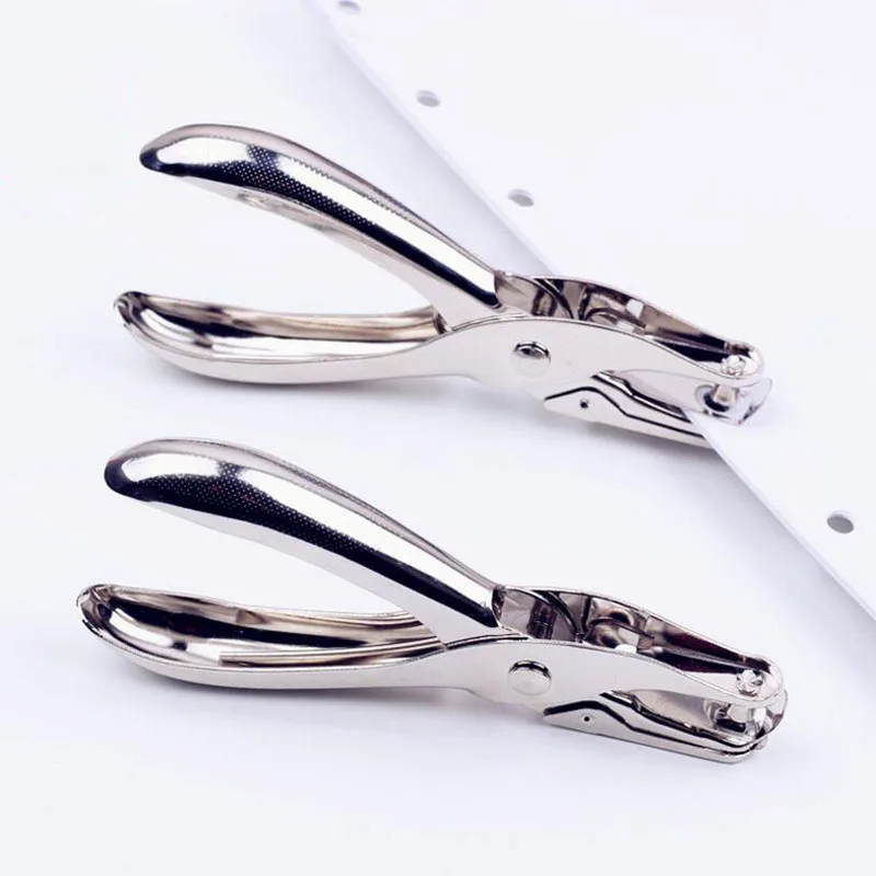 1pc Metal Single Hole Punching Pliers Punching Diameter 6mm Paper Depth 16mm Hand-Held Manual Puncher Office Stationery
1pc Metal Single Hole Punching Pliers Punching Diameter 6mm Paper Depth 16mm Hand-Held Manual Puncher Office Stationery
