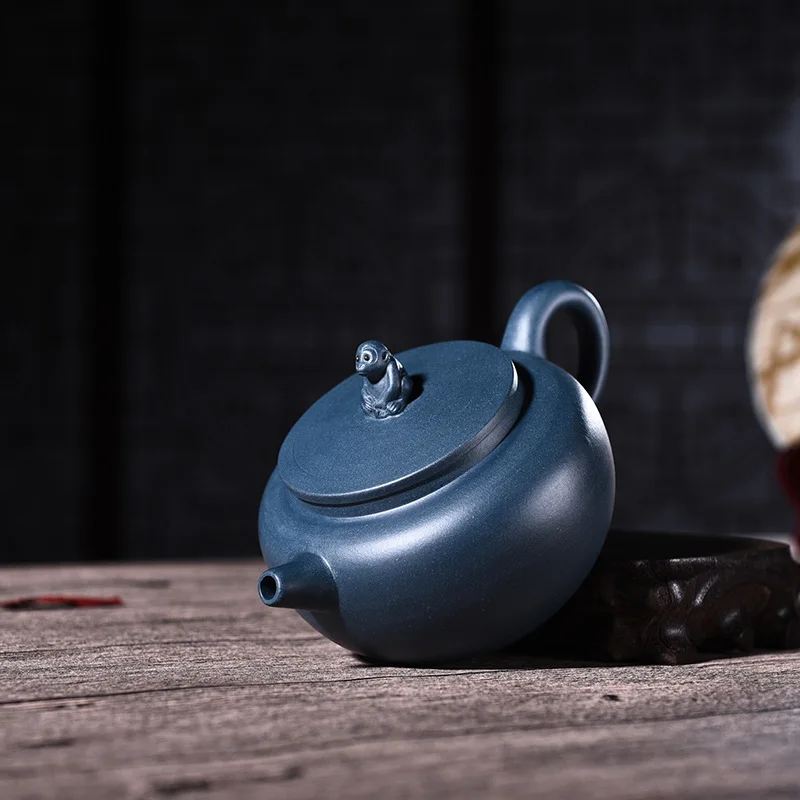 280ml Genuine Yixing Zisha Tea Pot Famous Handmade Raw Ore Tianqing Mud Fenghou Teapot Kung Fu Tea Kettle Free Shipping
280ml Genuine Yixing Zisha Tea Pot Famous Handmade Raw Ore Tianqing Mud Fenghou Teapot Kung Fu Tea Kettle Free Shipping