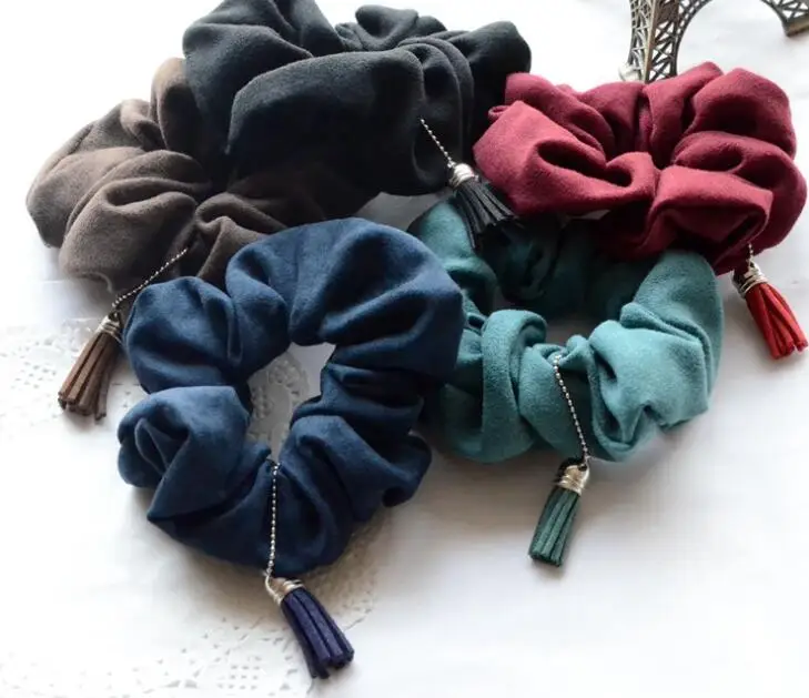 New arrival New women's Suede tassel hair Scrunchies Hair Tie Hair Accessories Ponytail Holder Hair HOT
New arrival New women's Suede tassel hair Scrunchies Hair Tie Hair Accessories Ponytail Holder Hair HOT
