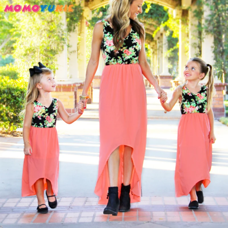 2018 Mommy and me family matching mother daughter dresses clothes sleeveless Irregular mom and daughter dress outfit plus size
2018 Mommy and me family matching mother daughter dresses clothes sleeveless Irregular mom and daughter dress outfit plus size