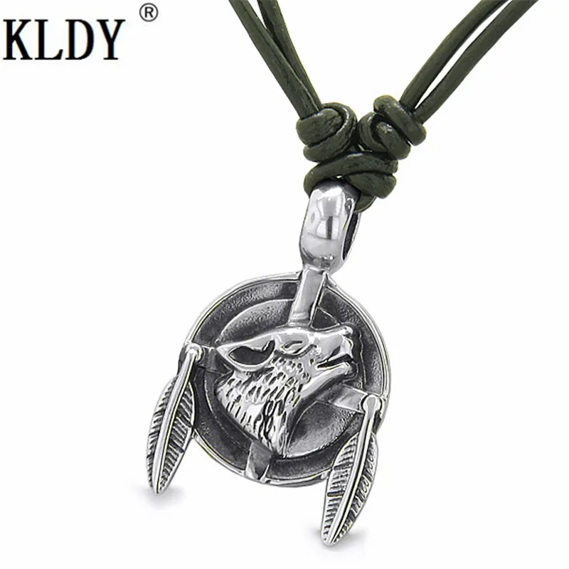 KLDY Norse Vikings wolf Pendant Necklace Male Punk Lucky Charm Stainless Steel Animal Pendants Adjustable Leather Cord Necklace
KLDY Norse Vikings wolf Pendant Necklace Male Punk Lucky Charm Stainless Steel Animal Pendants Adjustable Leather Cord Necklace