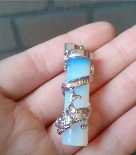 Selling Jewelry>>Style Beautiful moonstone silver "dragon" pendant Moonstone necklace stone Gems Natural opal Beads Wedding silv
Selling Jewelry>>Style Beautiful moonstone silver "dragon" pendant Moonstone necklace stone Gems Natural opal Beads Wedding silv