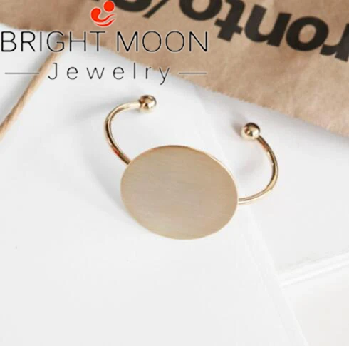 Lateefah New Arrival Open Brushed Big Round Cuff Bangles for Women Classic Geometric Round Bracelets Bangles Round Bracelet
Lateefah New Arrival Open Brushed Big Round Cuff Bangles for Women Classic Geometric Round Bracelets Bangles Round Bracelet
