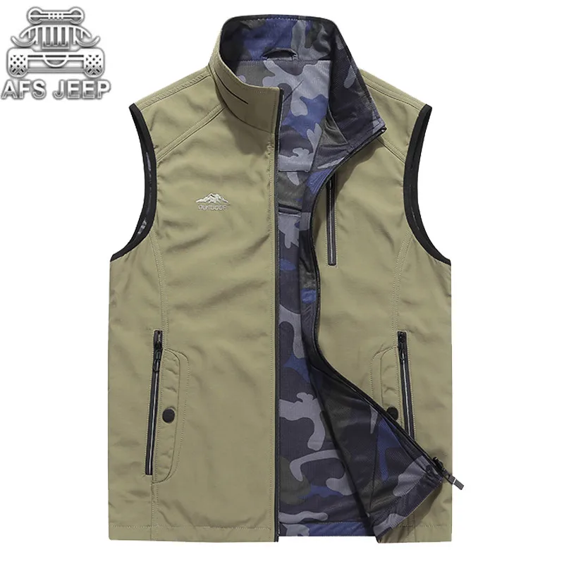 Light Material Loose AFS JEEP Brand Men Vests Stand Collar Summer Autumn Wear on both sides Military Army Camouflage inside
Light Material Loose AFS JEEP Brand Men Vests Stand Collar Summer Autumn Wear on both sides Military Army Camouflage inside