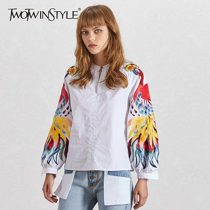 TWOTWINSTYLE Summer Embroidery Blouse For Women O Neck Lantern Sleeve Big Size Shirt Female Fashion Clothes 2019 New Tide
TWOTWINSTYLE Summer Embroidery Blouse For Women O Neck Lantern Sleeve Big Size Shirt Female Fashion Clothes 2019 New Tide